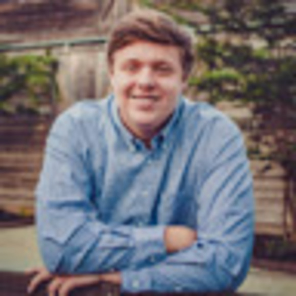 Meet your Posher, Ian - Picture 1 of 1